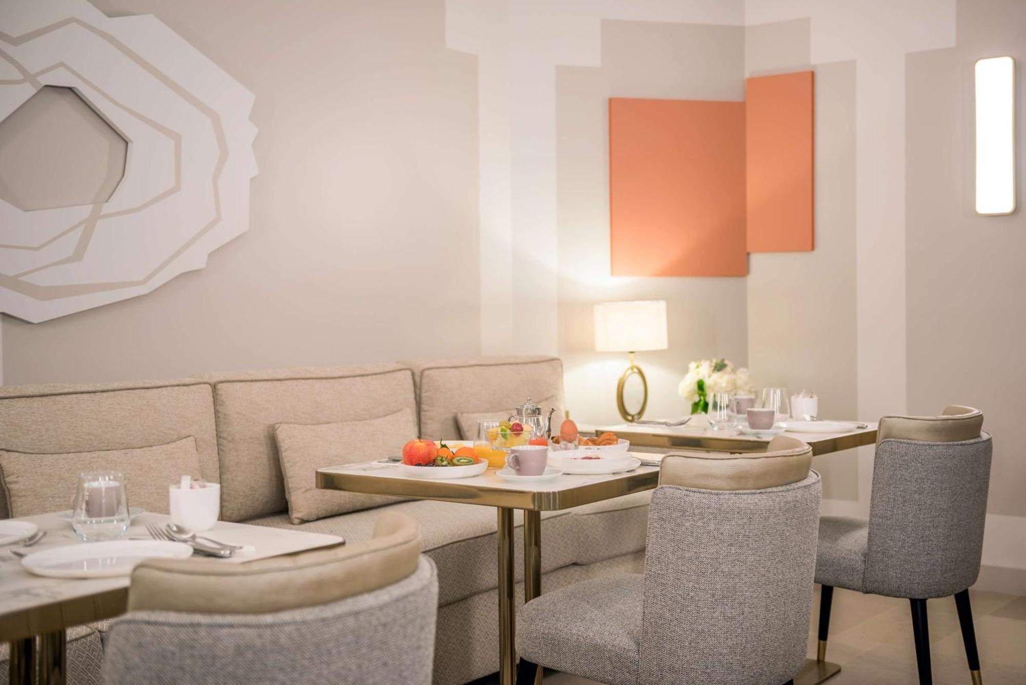 Hotel Camille Tapestry Collection By Hilton
