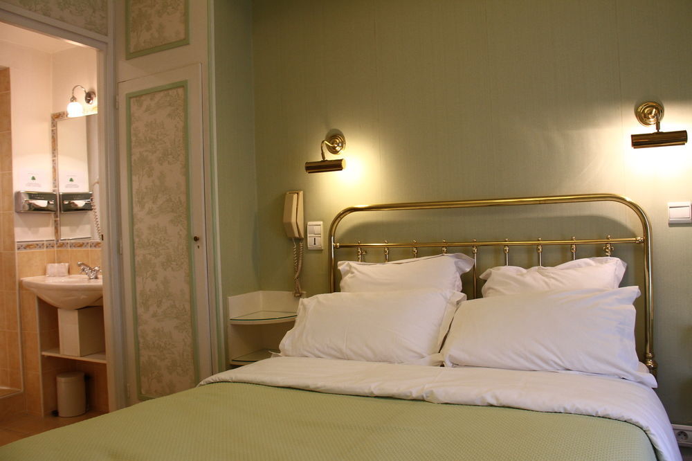 Camille Tapestry Collection By Hilton 4*