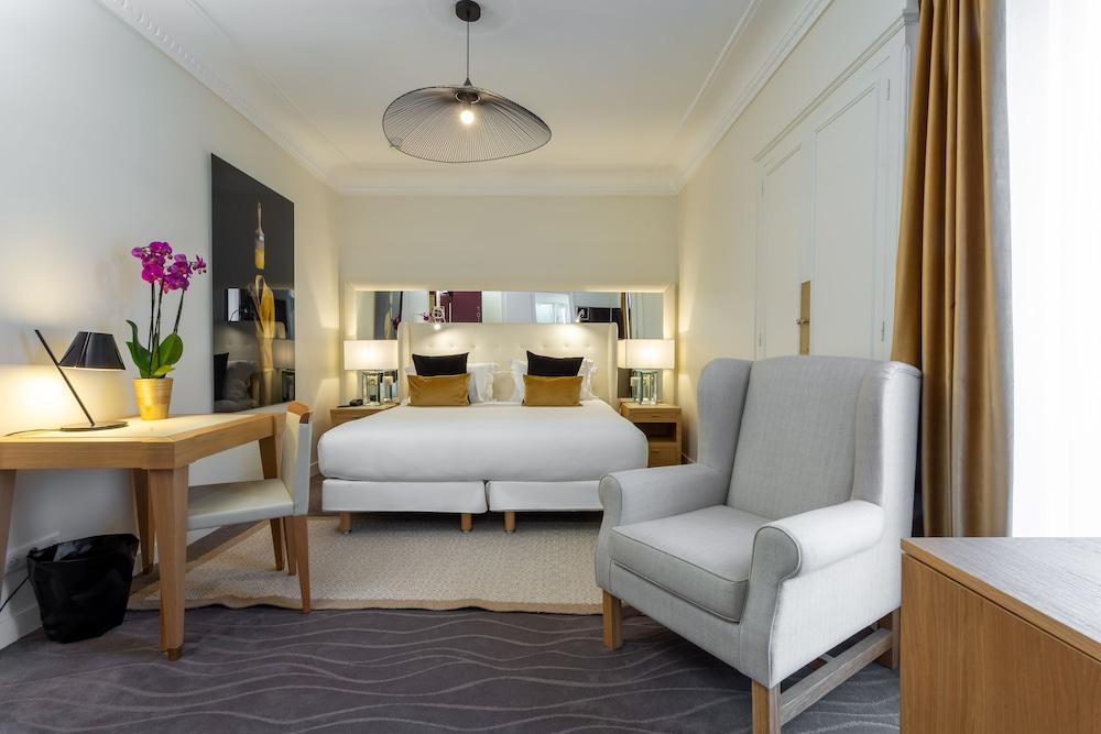 Camille Tapestry Collection By Hilton 4* Parigi