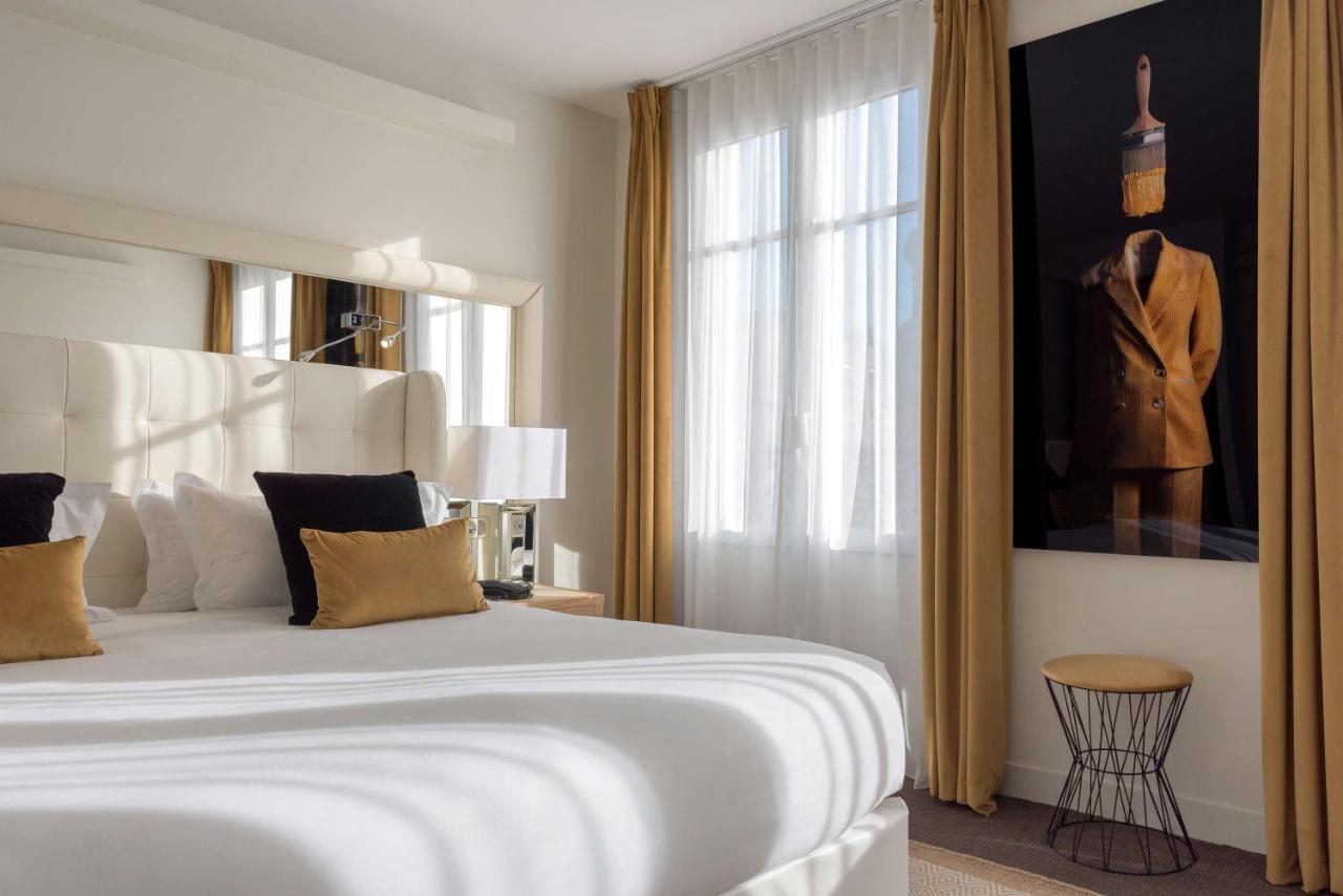 Camille Tapestry Collection By Hilton