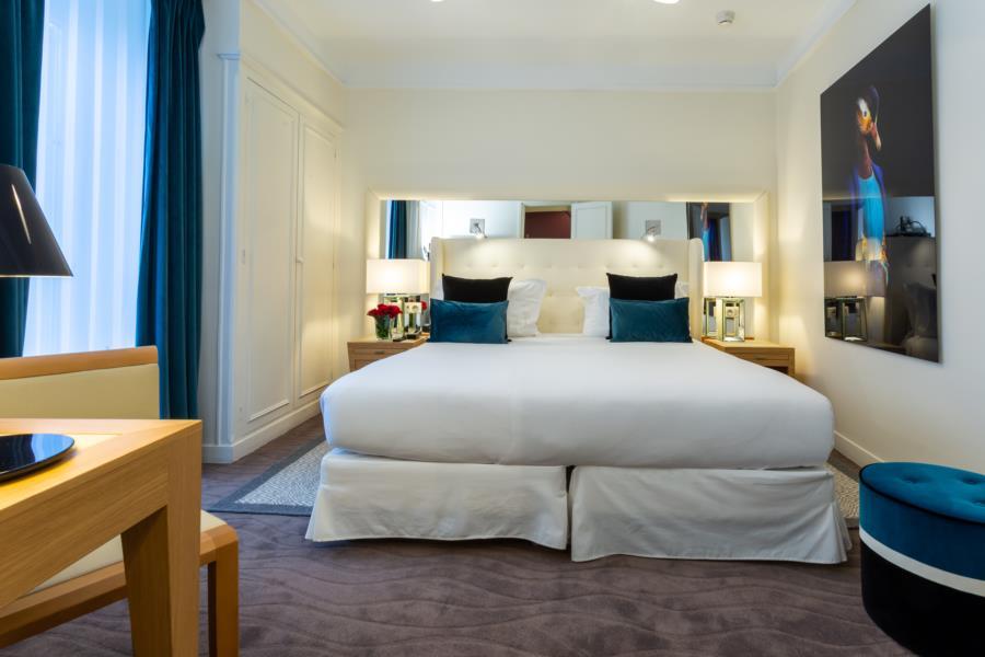 Hotel Camille Tapestry Collection By Hilton Parigi